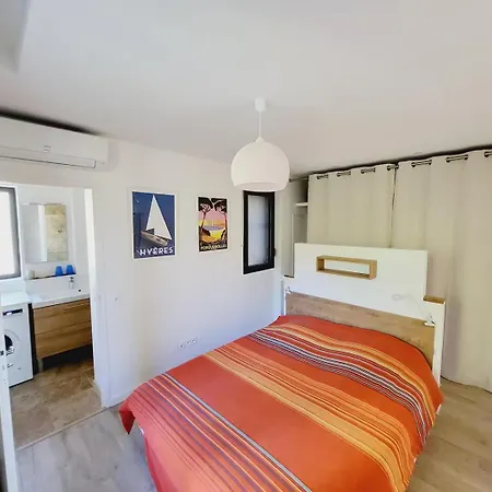 La Fossette - T2 Avec Terrasse, Parking Et Wifi Le Lavandou