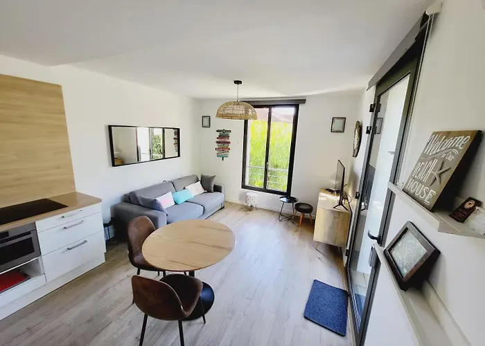 La Fossette - T2 Avec Terrasse, Parking Et Wifi Апартаменты